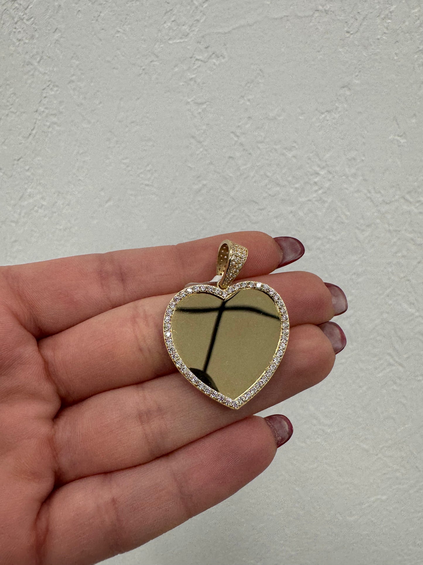 Dije de corazón