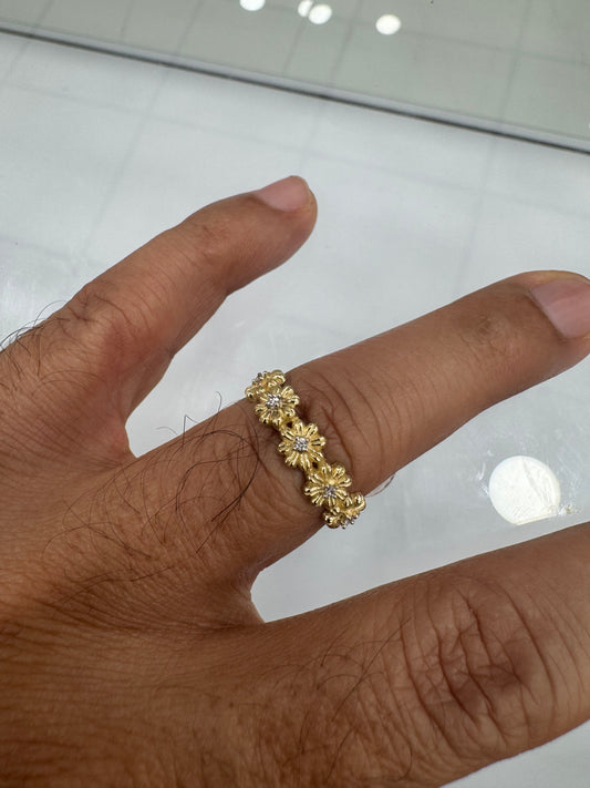 Anillo de Flores de 10k size 8