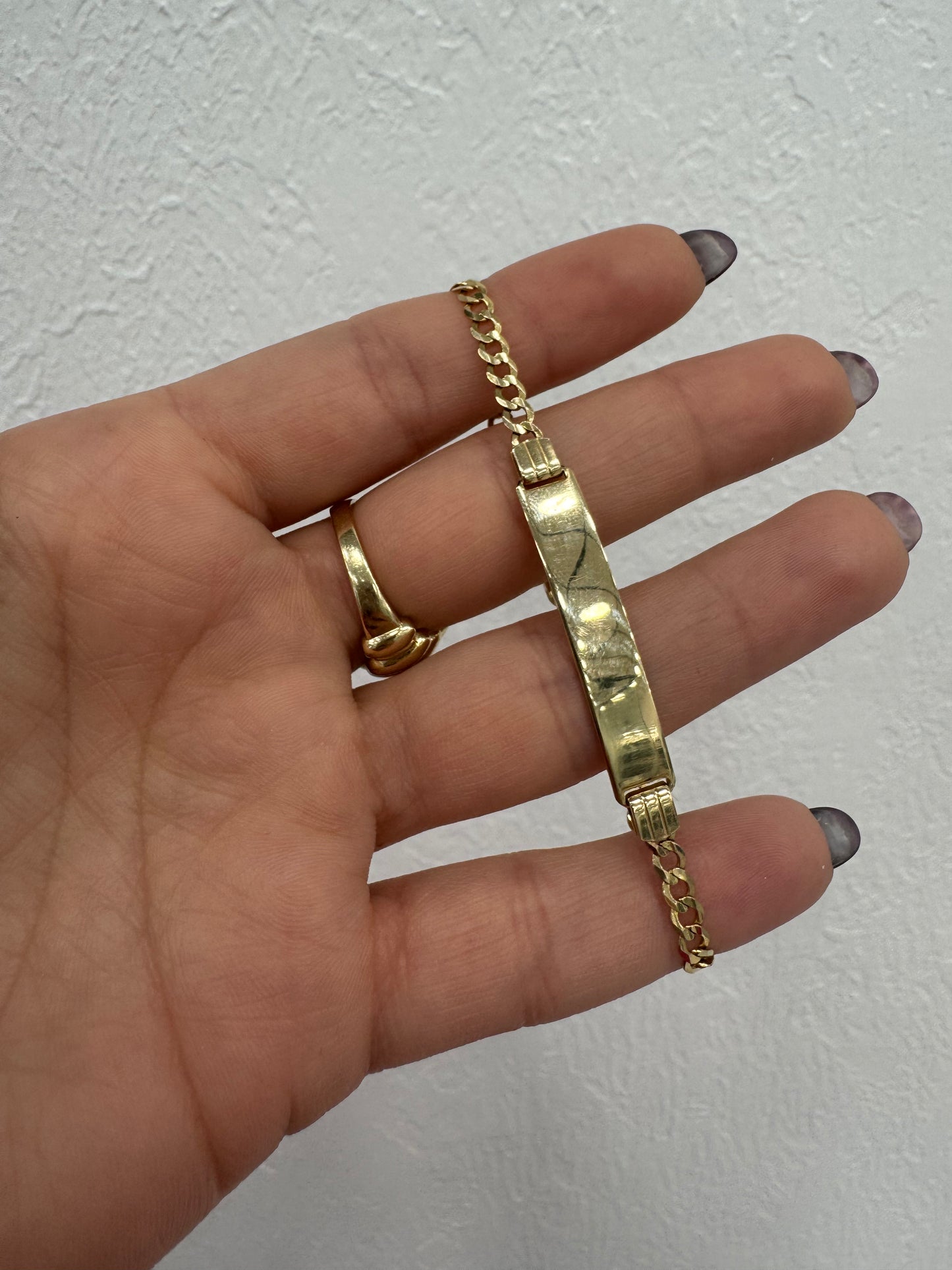Pulsera con placa